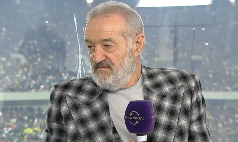 Gigi Beeecali și predica de dupa FCSB - Farul 1-2 Gigi Beeecali și predica de dupa FCSB - Farul 1-2
