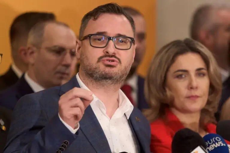 Lemn Tanasă, ciobanul ratat al politicii românești Lemn Tanasă, ciobanul ratat al politicii românești