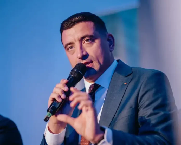 Musk face și Simion imită Musk face și Simion imită